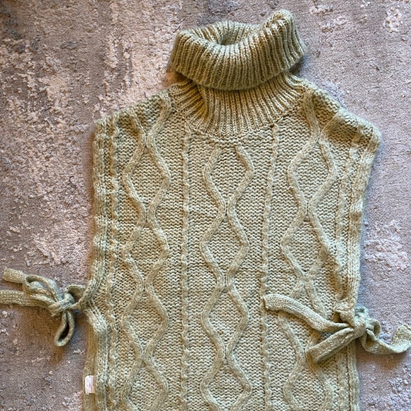 Mango Knit Vest - Picture 1 of 2